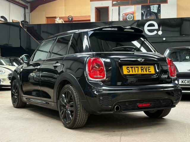 Mini Hatch 2017 1.5 Cooper Hatchback Euro 6 Green #10