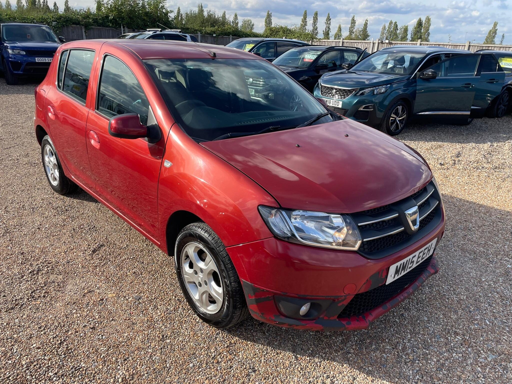 Dacia Sandero 1.2 Laureate Euro 5 Red