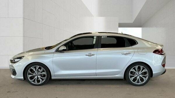 Hyundai I30 1.4 T-gdi Premium Se Fastback Dct Euro 6 Ss Silver #6