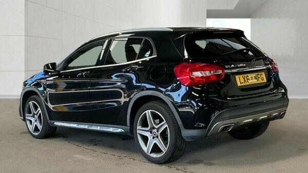 Mercedes-Benz GLA Class 2.1 Gla200d Amg Line 7G-dct 4Matic Euro 6 Ss Black #3