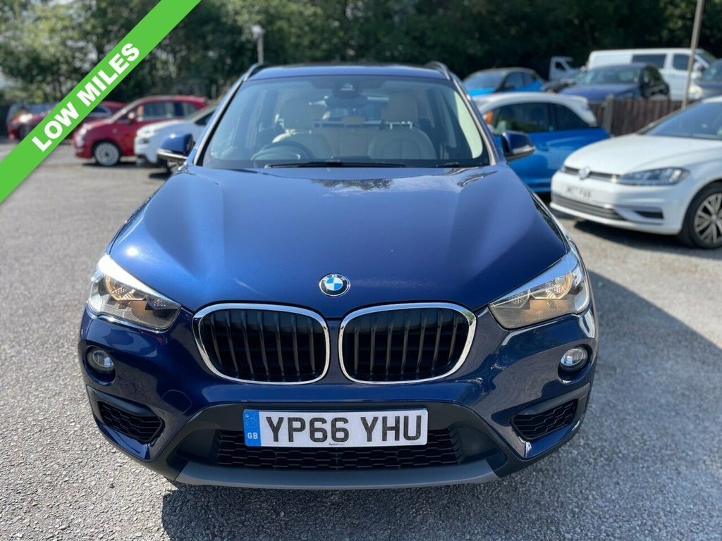 BMW X1 2L Se Blue #4