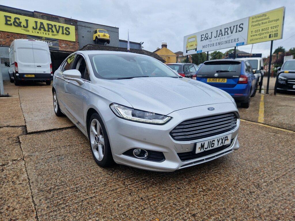 Ford Mondeo 2.0 Tdci Titanium Hatchback Euro Silver