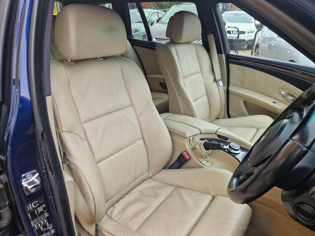 BMW 5 Series Se Blue #7