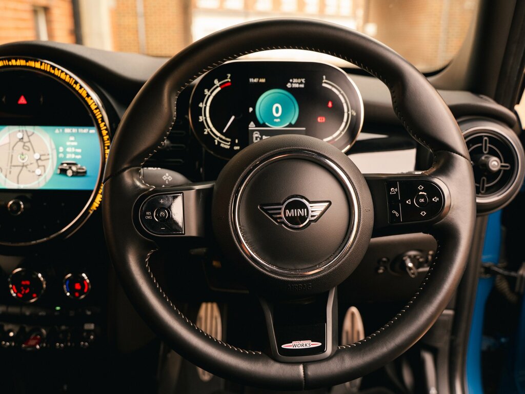 Mini Hatch 1.5 Cooper Sport Hatchback 136 Red #19