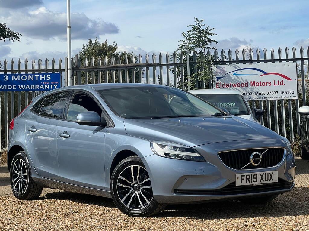Volvo V40 2.0 D2 Momentum Edition Euro 6 S S Blue