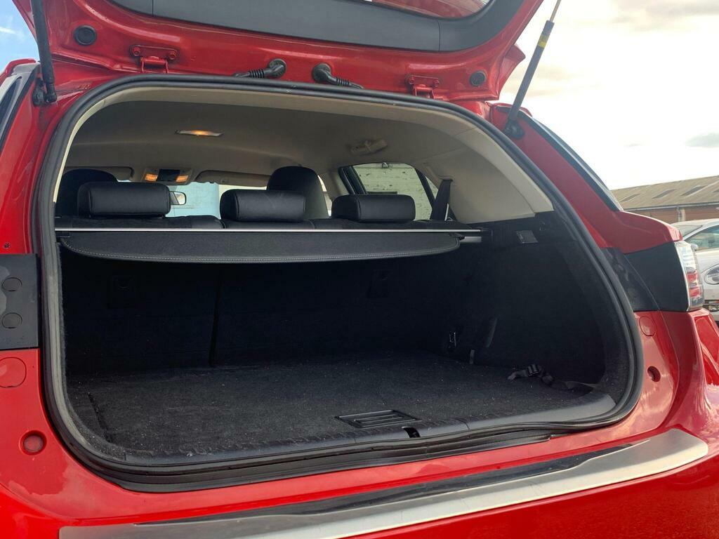 Lexus CT 200H Advance Red #47