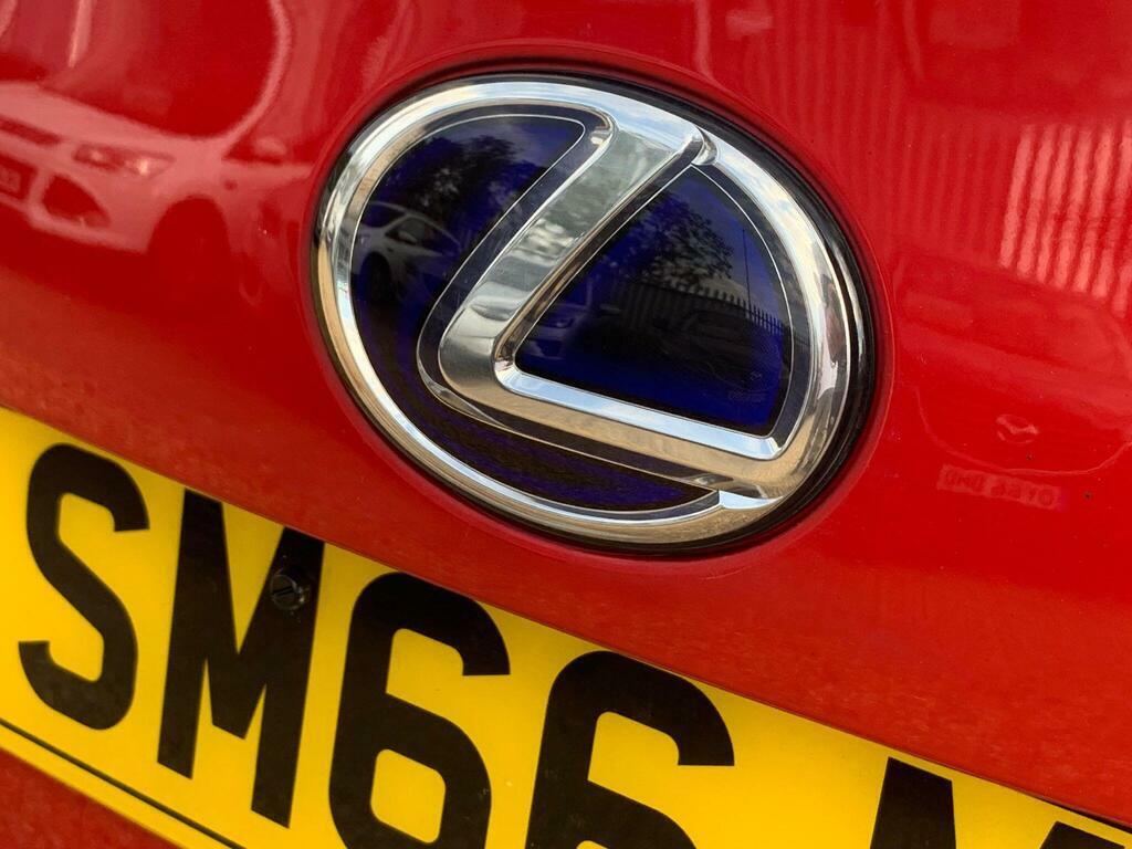 Lexus CT 200H Advance Red #57
