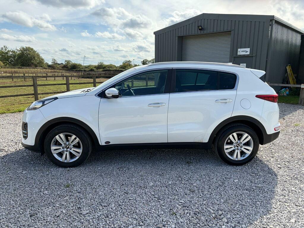 Kia Sportage 2 White #5