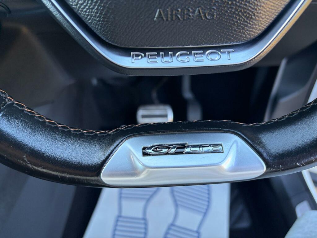 Peugeot 5008 Active Green #31