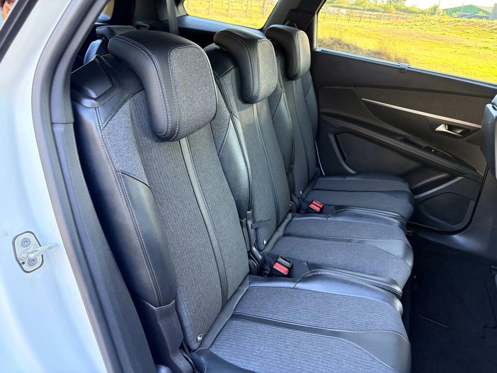 Peugeot 5008 Active Green #66