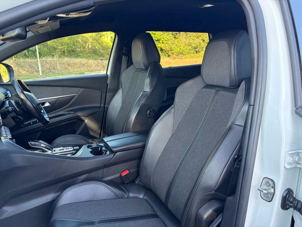 Peugeot 5008 Active Green #50