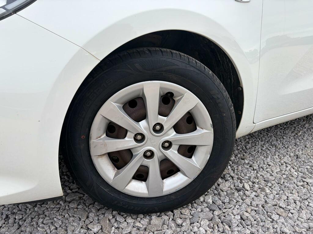 Kia RIO 1.4 Ecodynamics 2 Euro 6 Ss 3... White #56