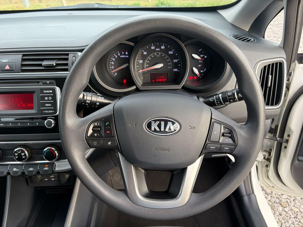 Kia RIO 1.4 Ecodynamics 2 Euro 6 Ss 3... White #23