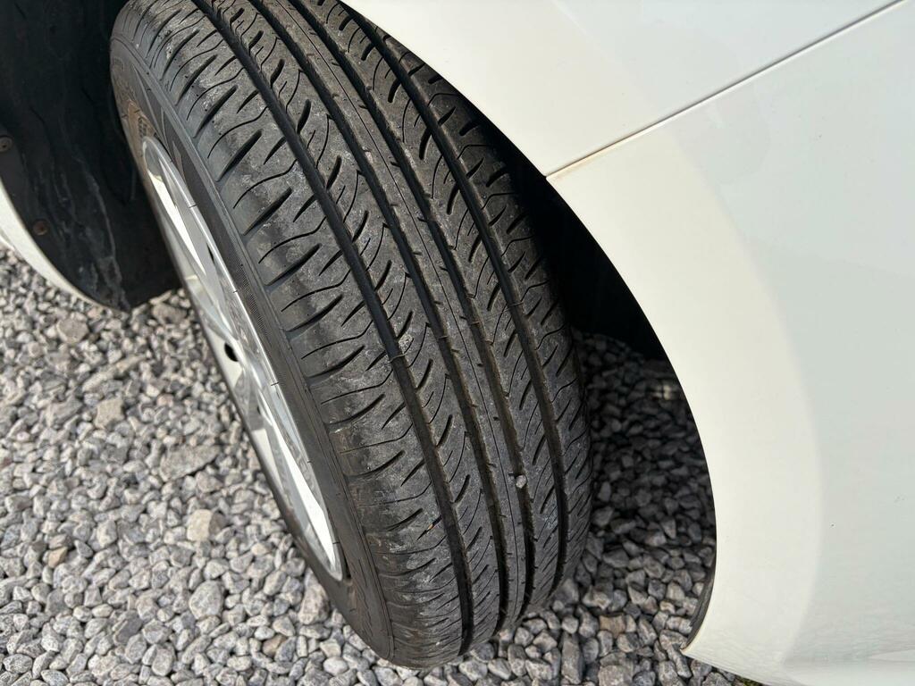 Kia RIO 1.4 Ecodynamics 2 Euro 6 Ss 3... White #55