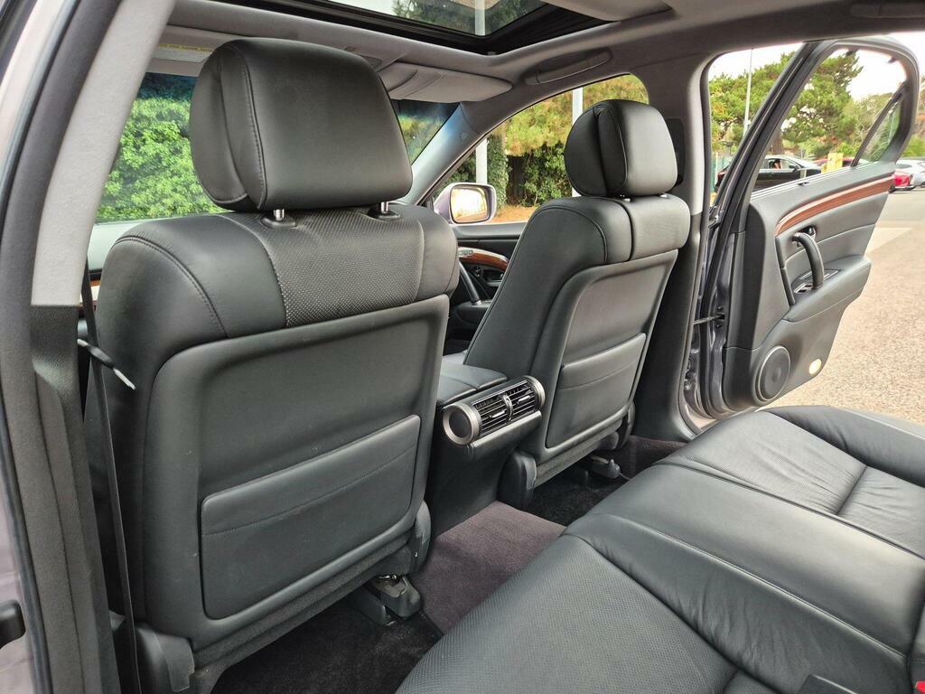 Honda Legend  Silver #73