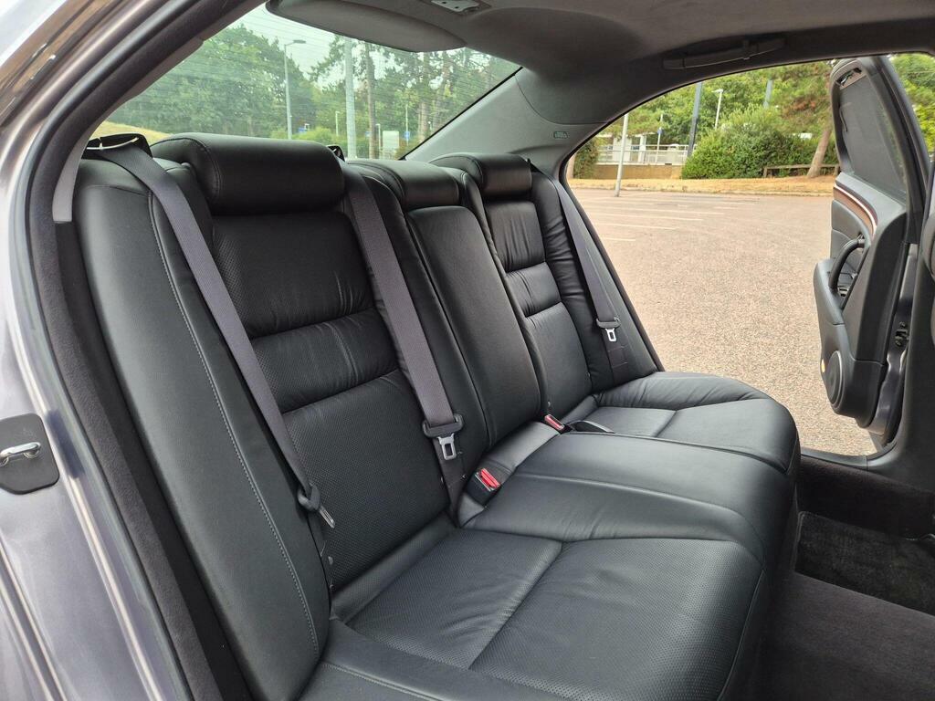 Honda Legend  Silver #68