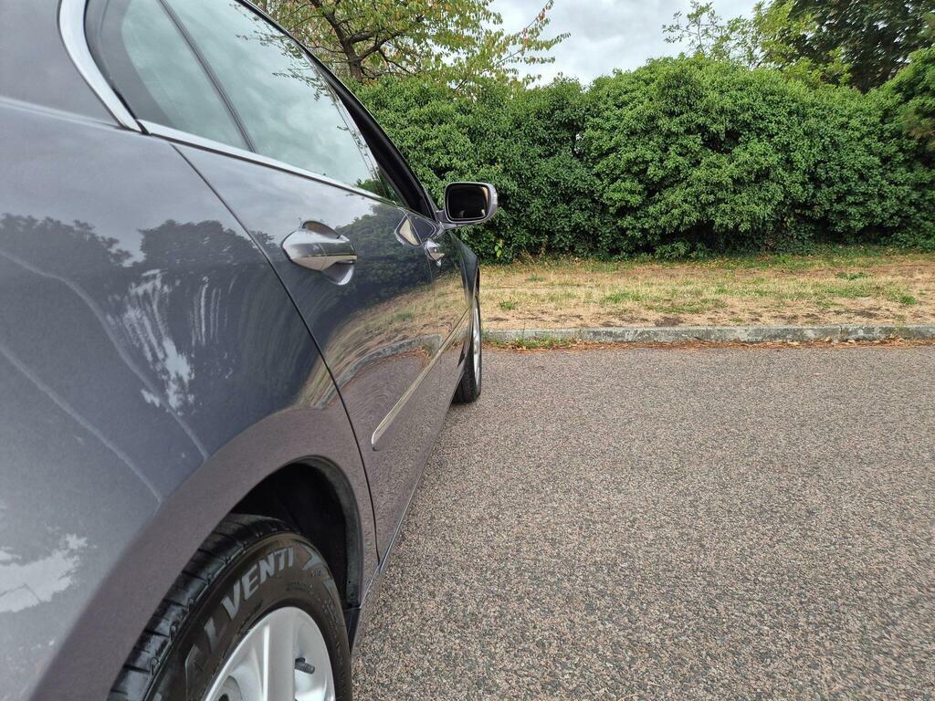 Honda Legend  Silver #38