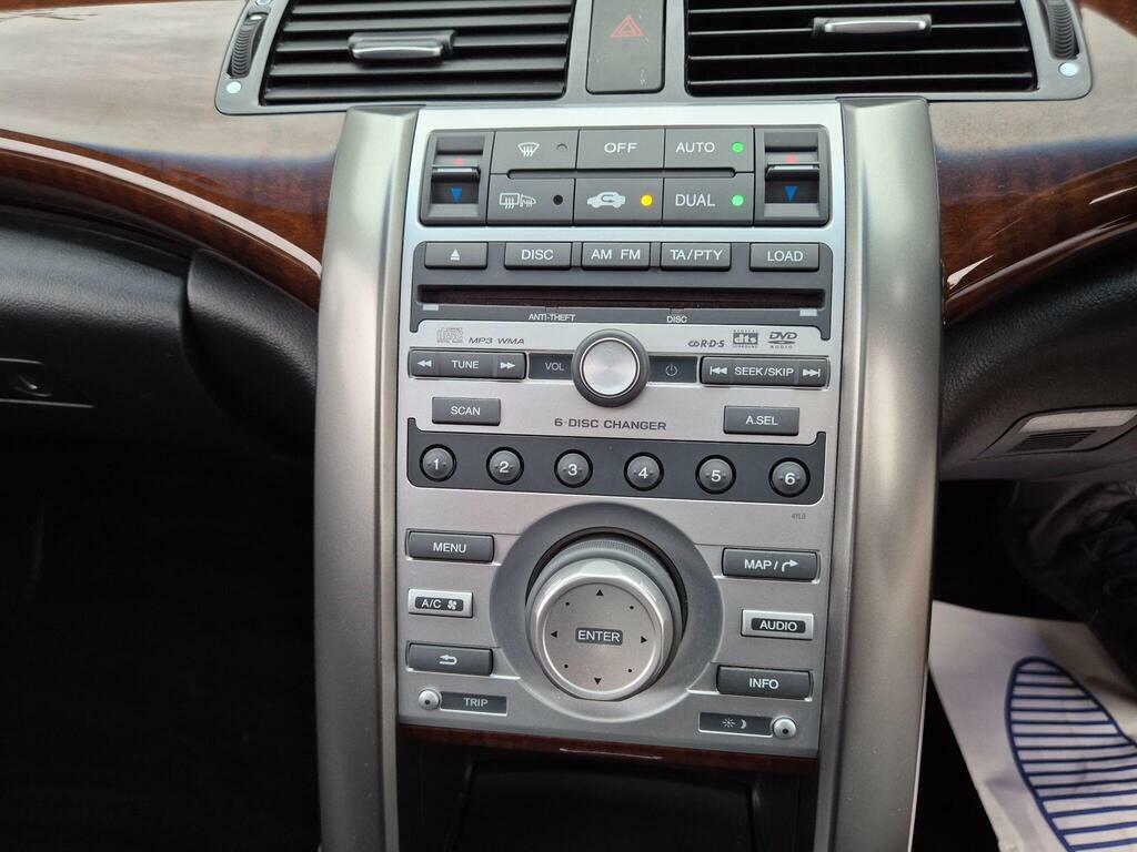 Honda Legend  Silver #79