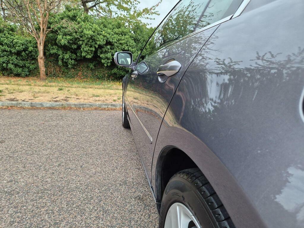 Honda Legend  Silver #35