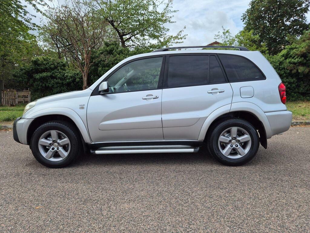 Toyota Rav 4 Xt3 Black #22