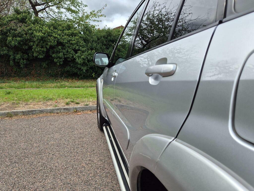 Toyota Rav 4 Xt3 Black #33