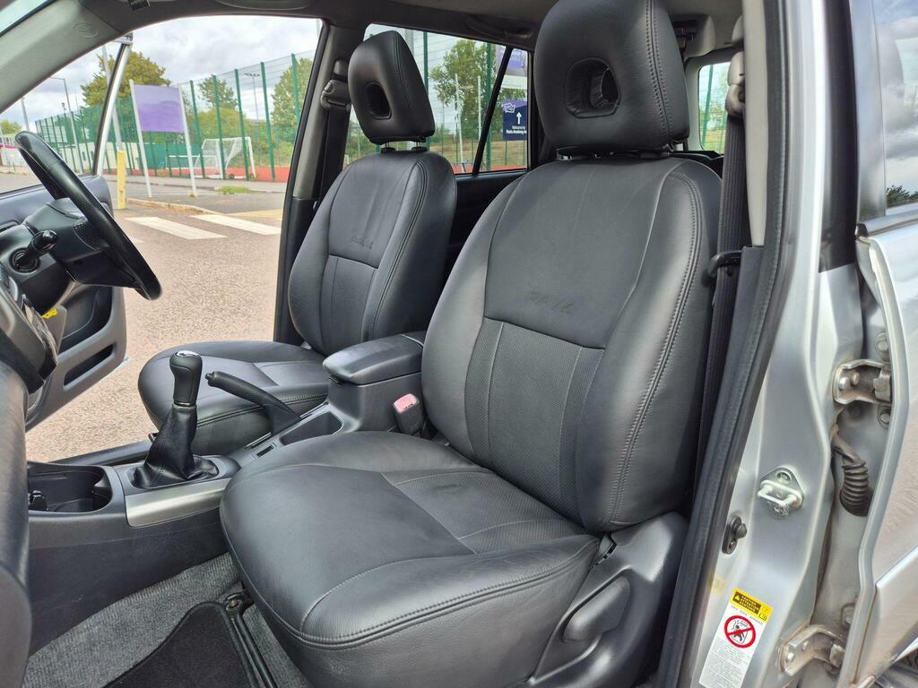 Toyota Rav 4 Xt3 Black #51