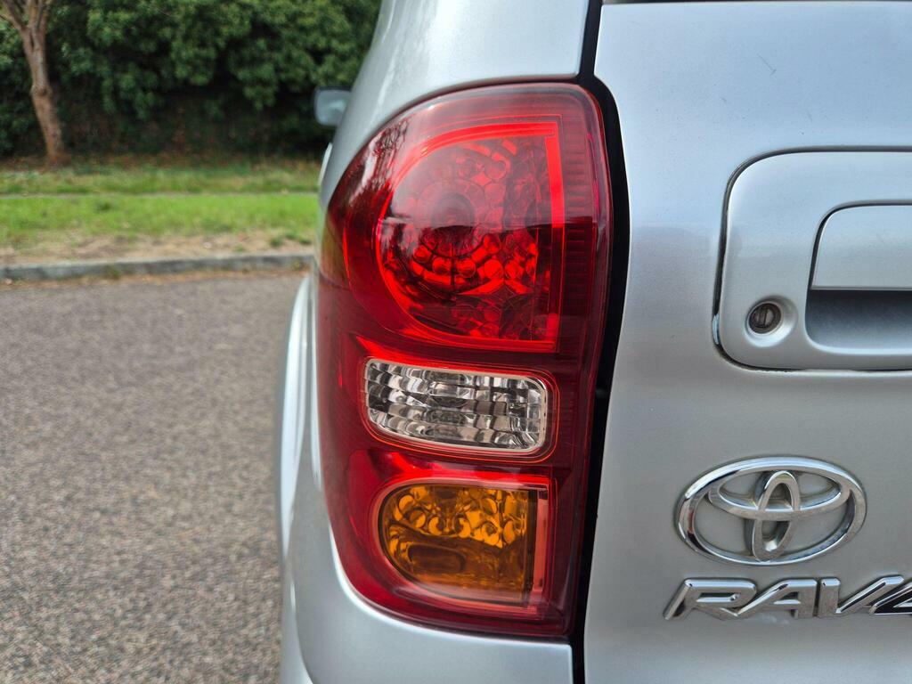 Toyota Rav 4 Xt3 Black #37
