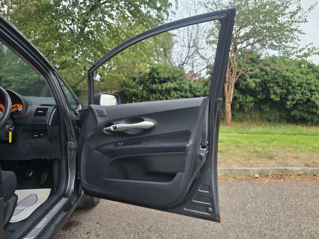Toyota Auris 1.6 T Spirit Multimode Grey #64