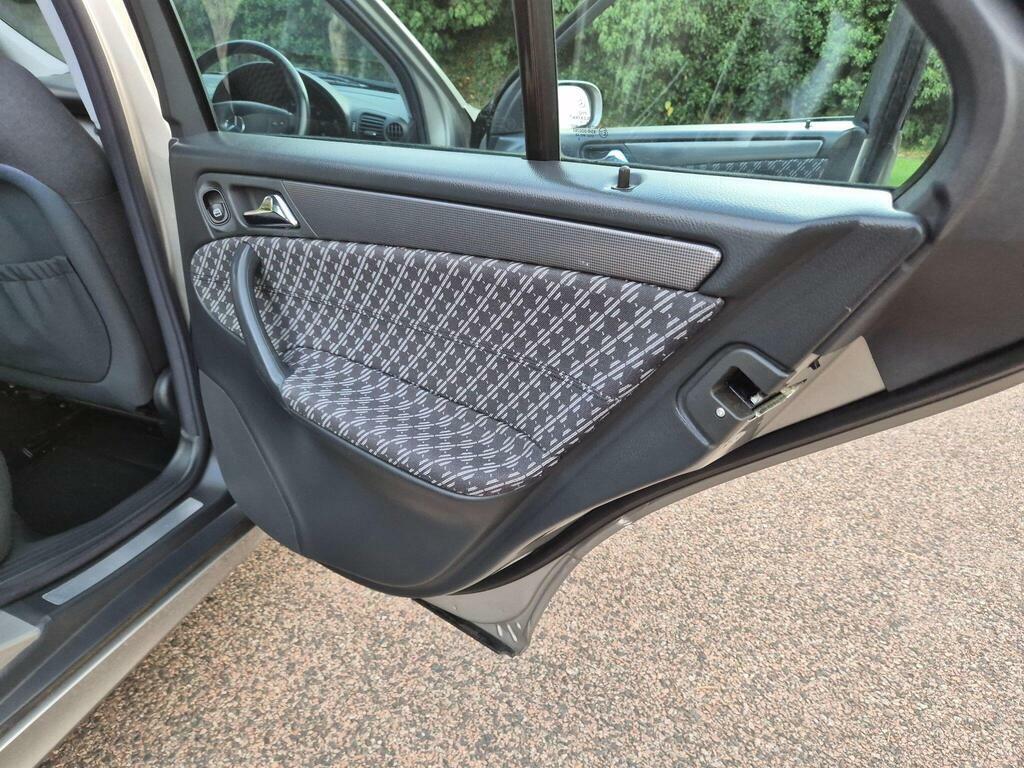 Mercedes-Benz C Class 1.8 C180 Kompressor Avantgarde Se Grey #58