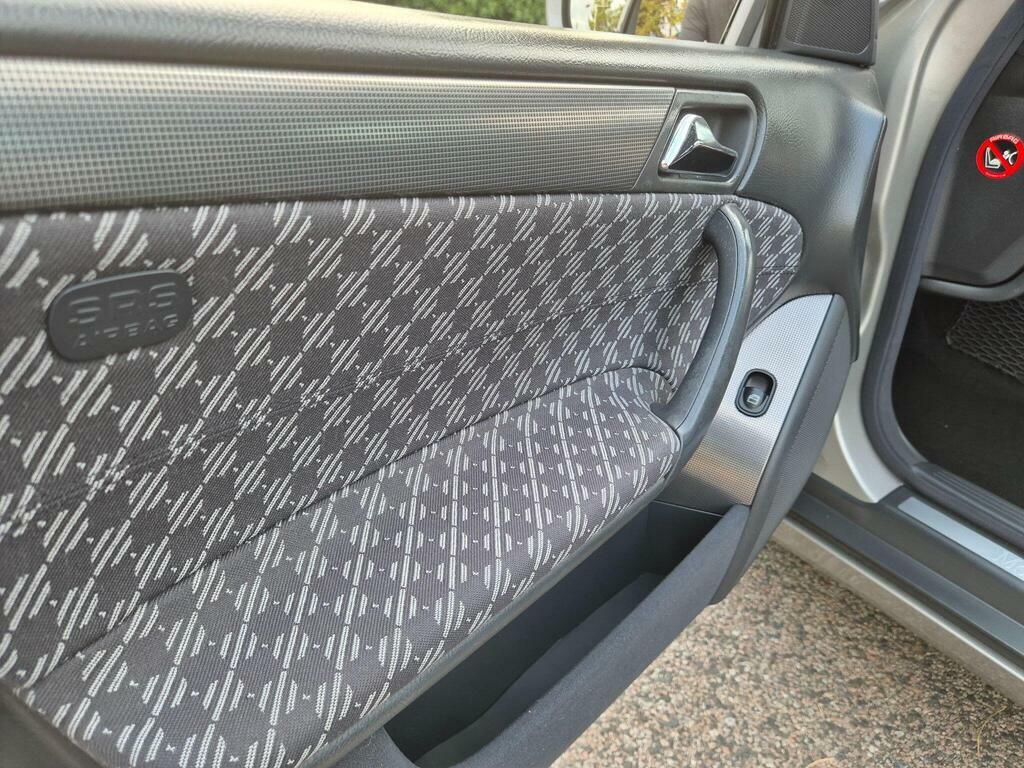 Mercedes-Benz C Class 1.8 C180 Kompressor Avantgarde Se Grey #51
