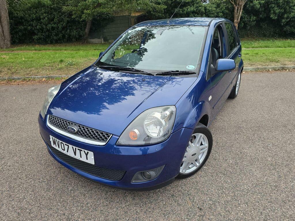 Ford Fiesta Zetec Climate 16V Blue #8
