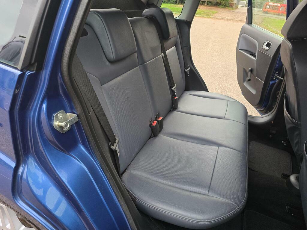 Ford Fiesta Zetec Climate 16V Blue #47