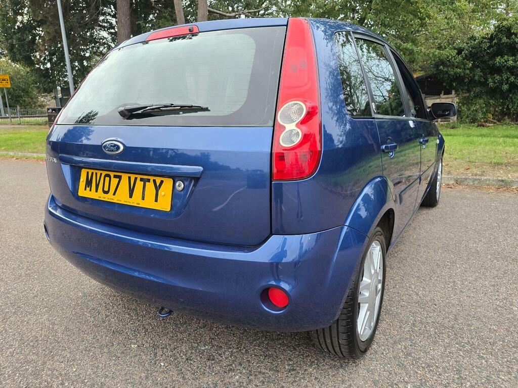 Ford Fiesta Zetec Climate 16V Blue #57