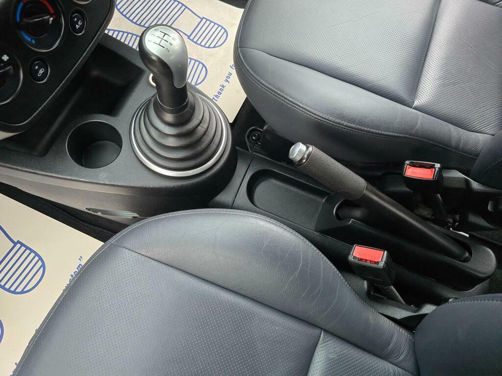 Ford Fiesta Zetec Climate 16V Blue #61