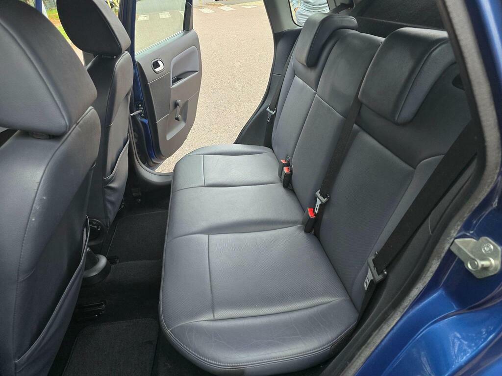 Ford Fiesta Zetec Climate 16V Blue #45