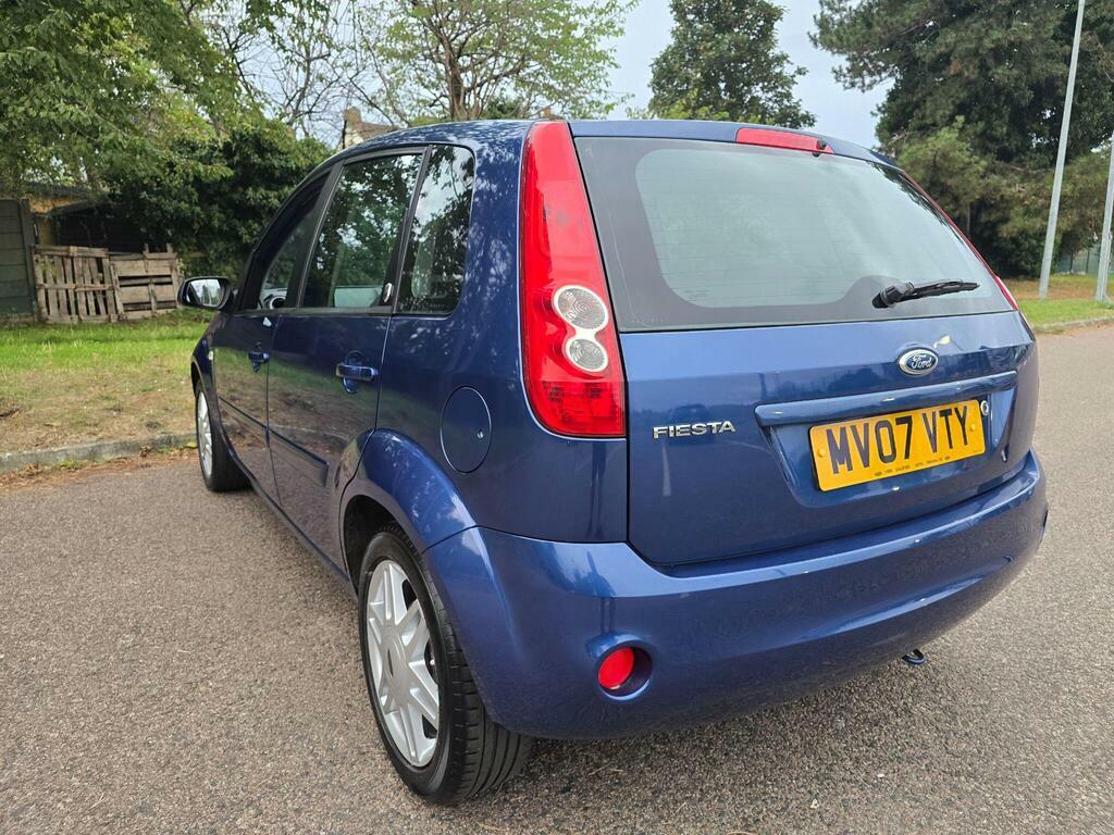 Ford Fiesta Zetec Climate 16V Blue #58