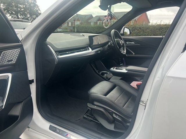 BMW X1 2.0 23I Mht M Sport Suv Hybrid Dct Xdri White #5