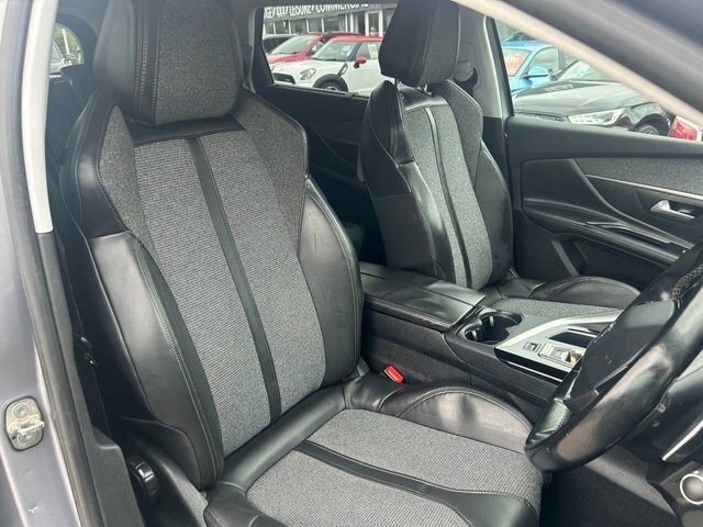 Peugeot 5008 Ss Active White #14