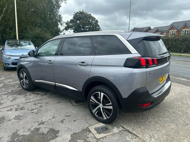 Peugeot 5008 Ss Active White #9