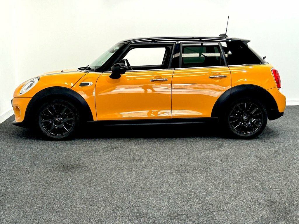 Mini Hatch 1.5L Cooper CP16YOY Orange #3