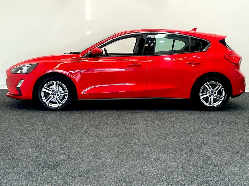 Ford Focus 1.5L Zetec Red #3