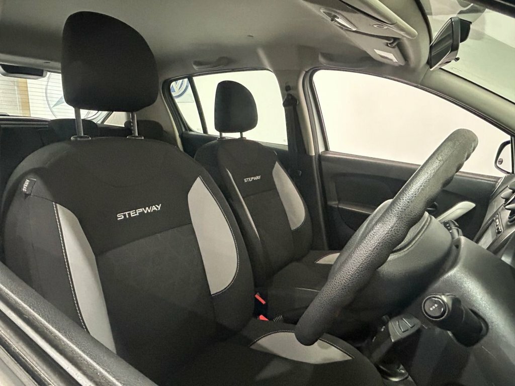 Dacia Sandero Stepway 0.9 Tce Laureate Euro 6 Ss Black #11