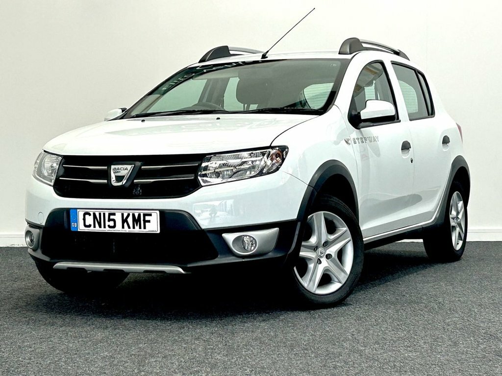 Dacia Sandero Stepway 0.9 Tce Laureate Euro 6 Ss Black #1