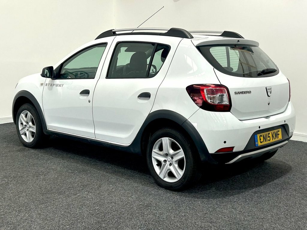 Dacia Sandero Stepway 0.9 Tce Laureate Euro 6 Ss Black #8