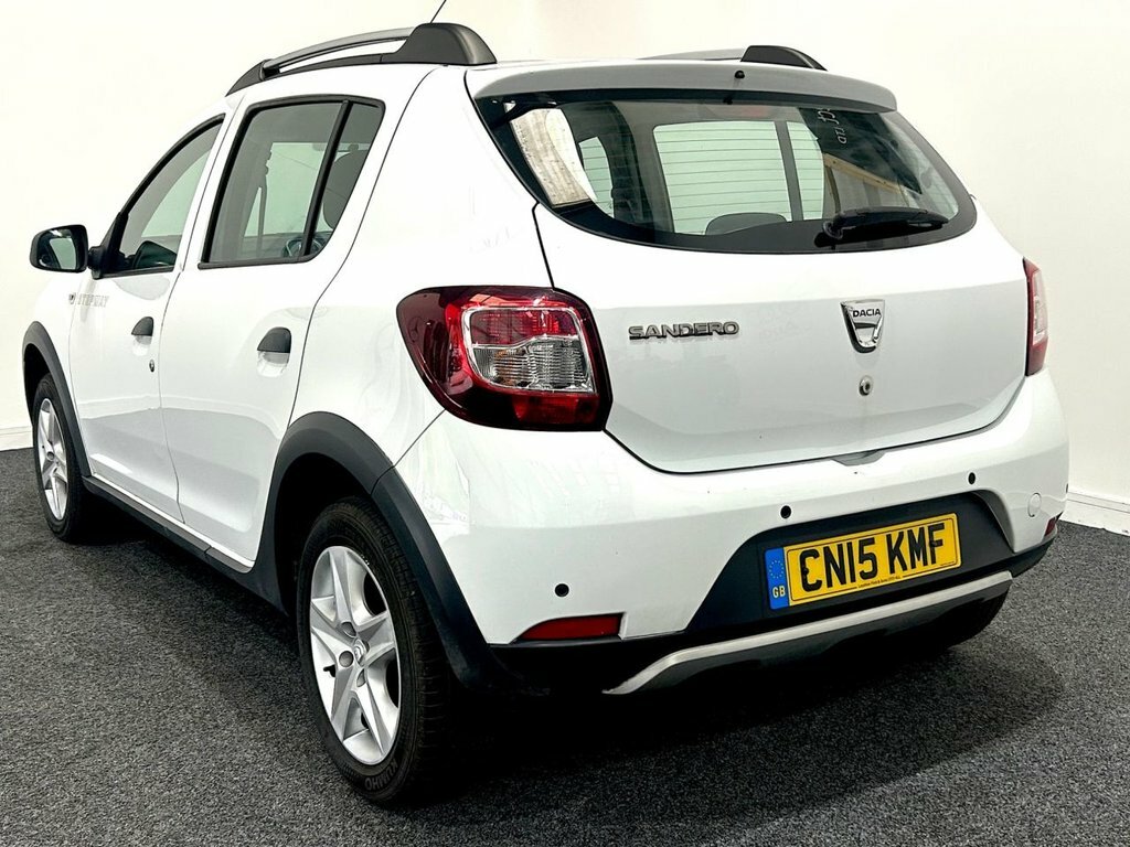 Dacia Sandero Stepway 1.5L Laureate White #3