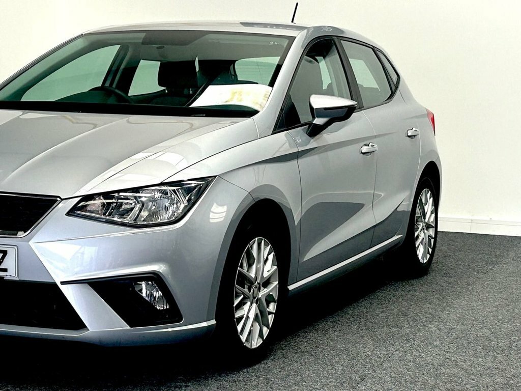 Seat Ibiza 1L Se Technology Silver #5