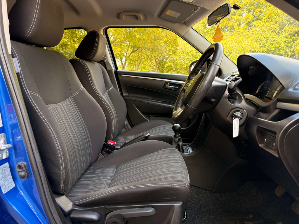 Suzuki Swift 1.2 Sz3 Silver #20