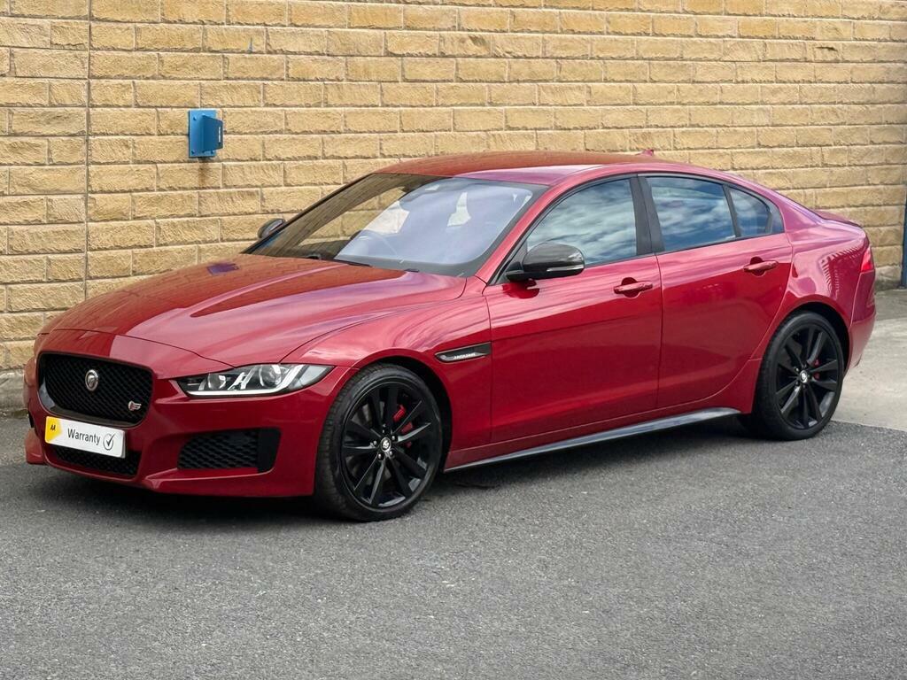 Jaguar XE 3.0 V6 S Euro 6 S S Red