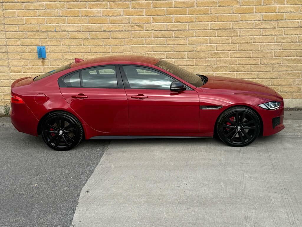 Jaguar XE Xe Portfolio D Green #8