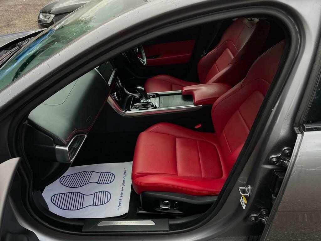 Jaguar XE Saloon Red #15
